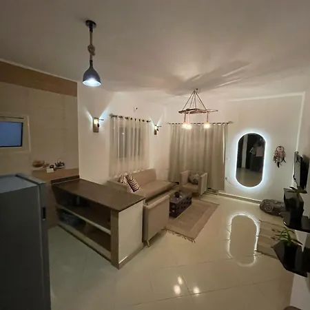 Lagoona 2 Bedrooms Apartmen