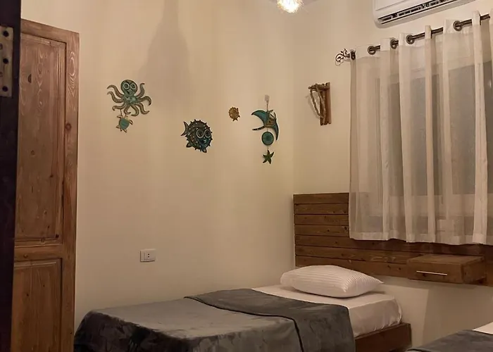 Lagoona 2 Bedrooms *