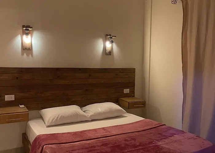 Lagoona 2 Bedrooms *